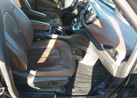 2021 Chrysler Pacifica Hybrid Limited z USA, uszkodzony, nr VIN 2C4RC1S75MR529308